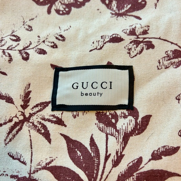 Gucci Beauty Cream and Burgundy Floral Tote - Picture 2 of 5